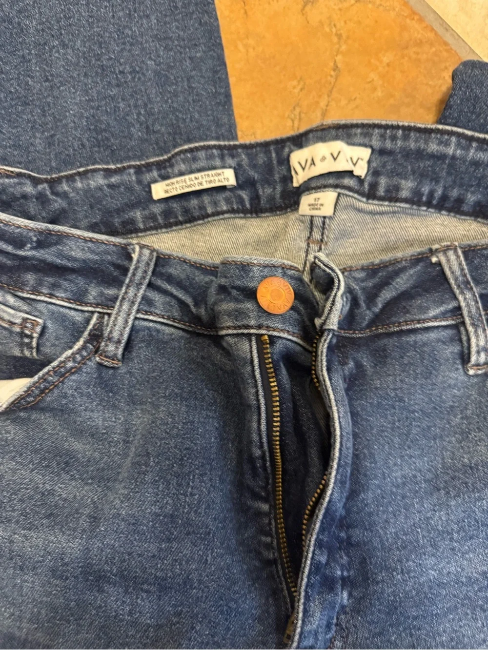 NWOT! Ava and Viv Raw Hem High Rise Slim Straight Jeans size 17